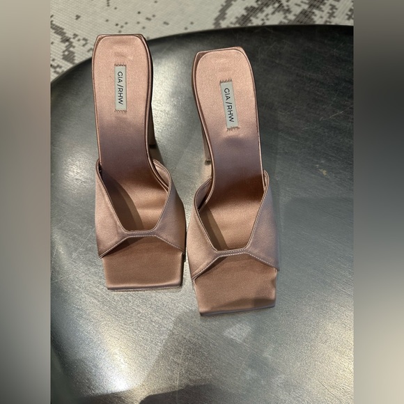 SOLD! GIA BORGHINI X RHW Rosie Satin Sandals Size US 8.5 NEW WITH BOX - Picture 9 of 13